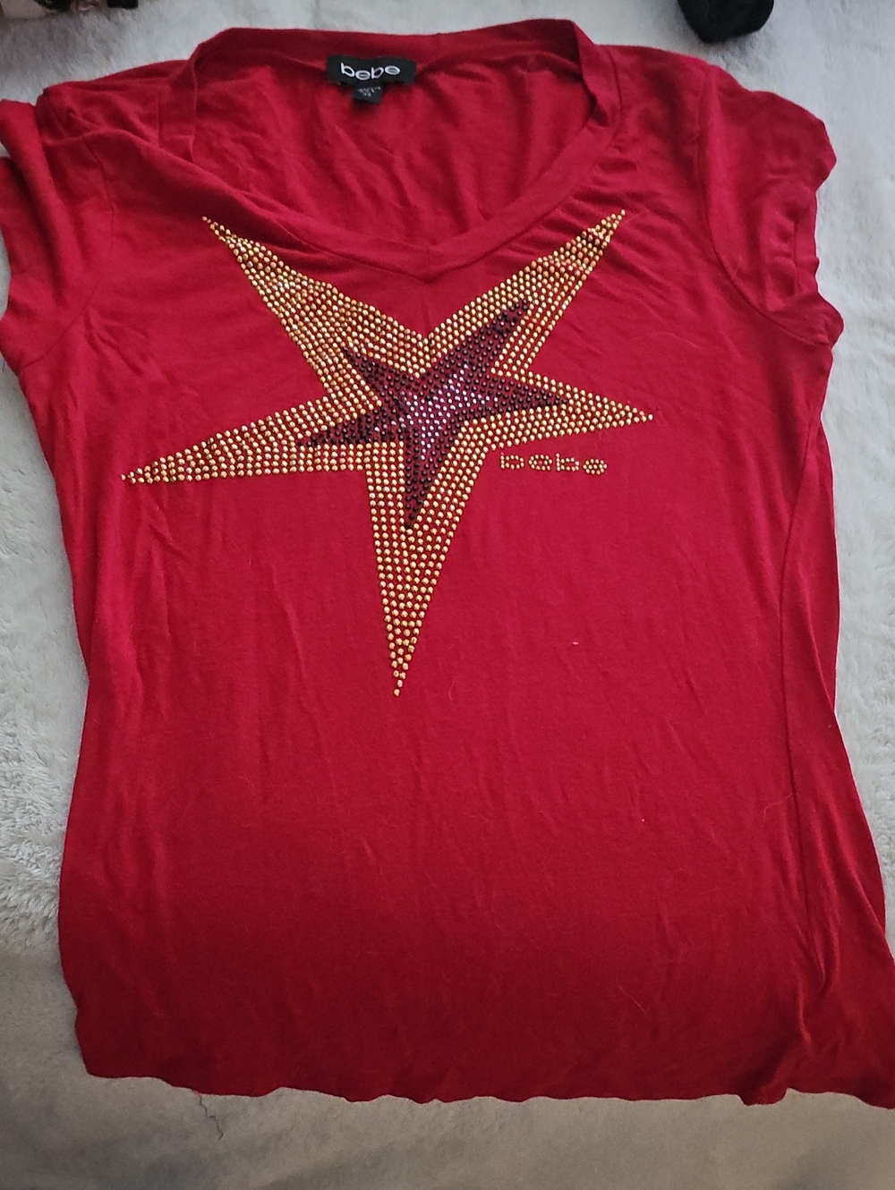 bebe Red Short Sleeve V-Neck Tee with Gold Rhinestone Star